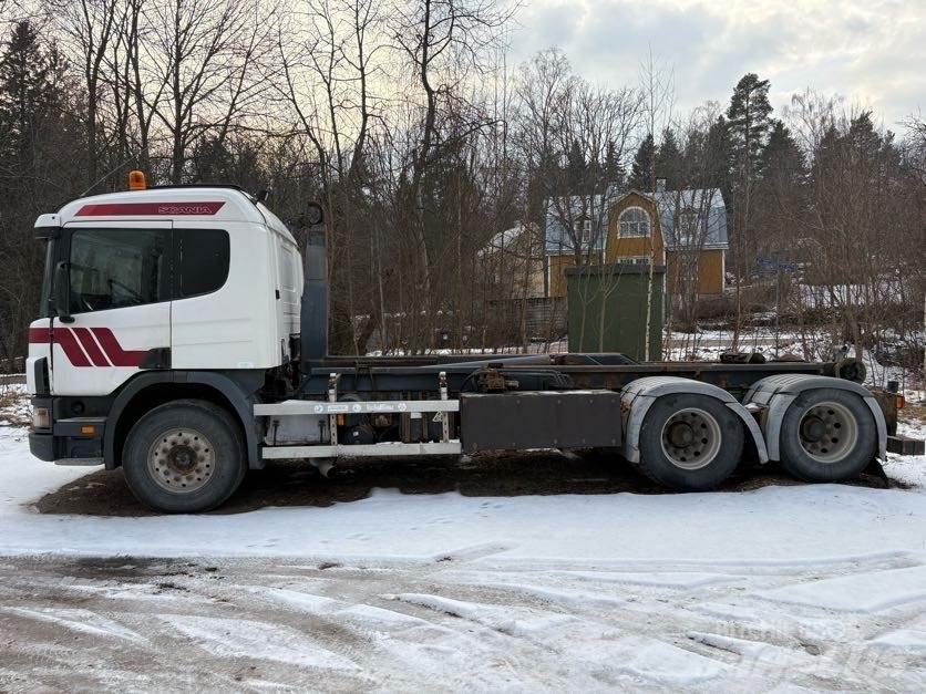 Scania G124 440 起重可拆卸式卡車