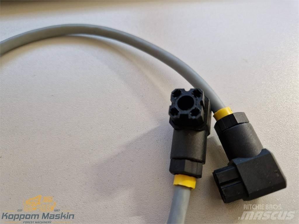 Rottne 401-22275 電子設備