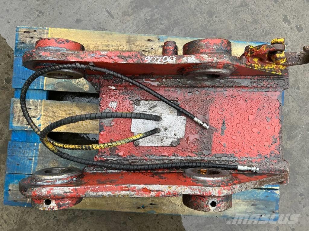 Engcon S70 - 323D 快速連結器