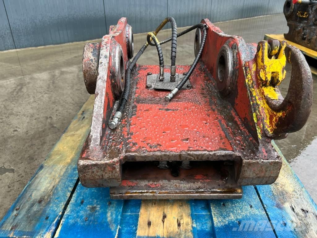 Engcon S70 - 323D 快速連結器