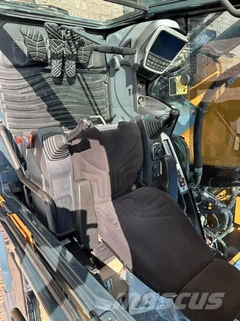 Hyundai HX 260 L 履帶式 挖土機/掘鑿機/挖掘機