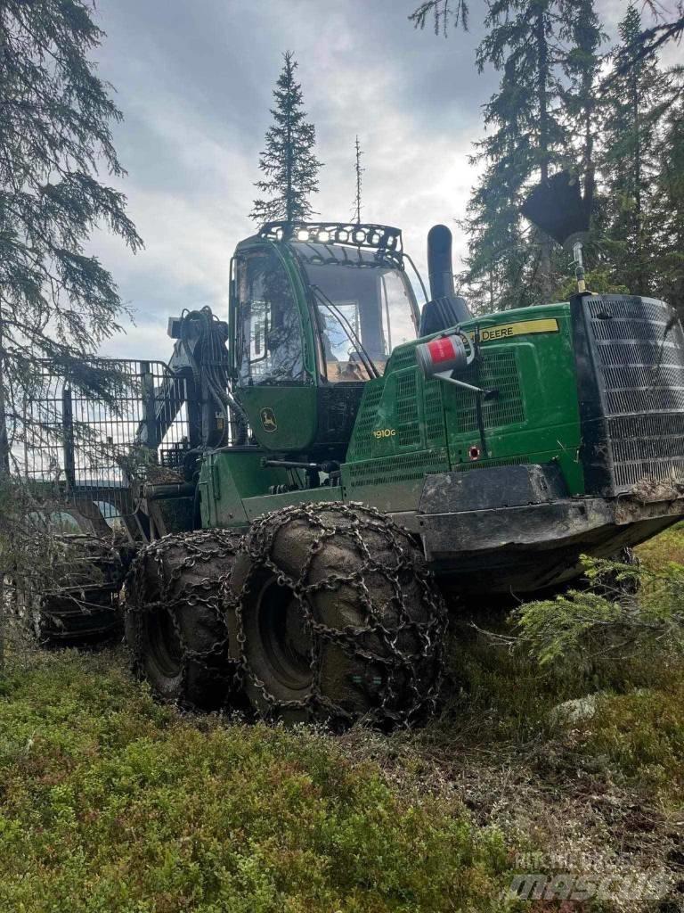 John Deere 1910G 集運機