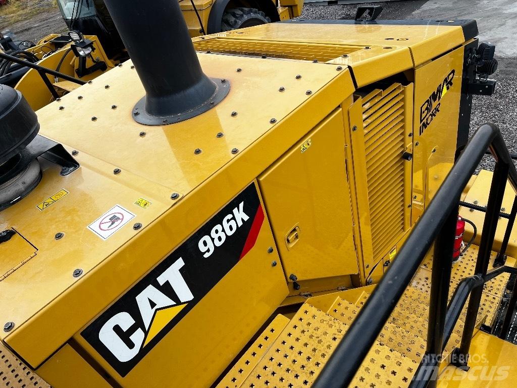 CAT 986 K 輪胎式裝載機