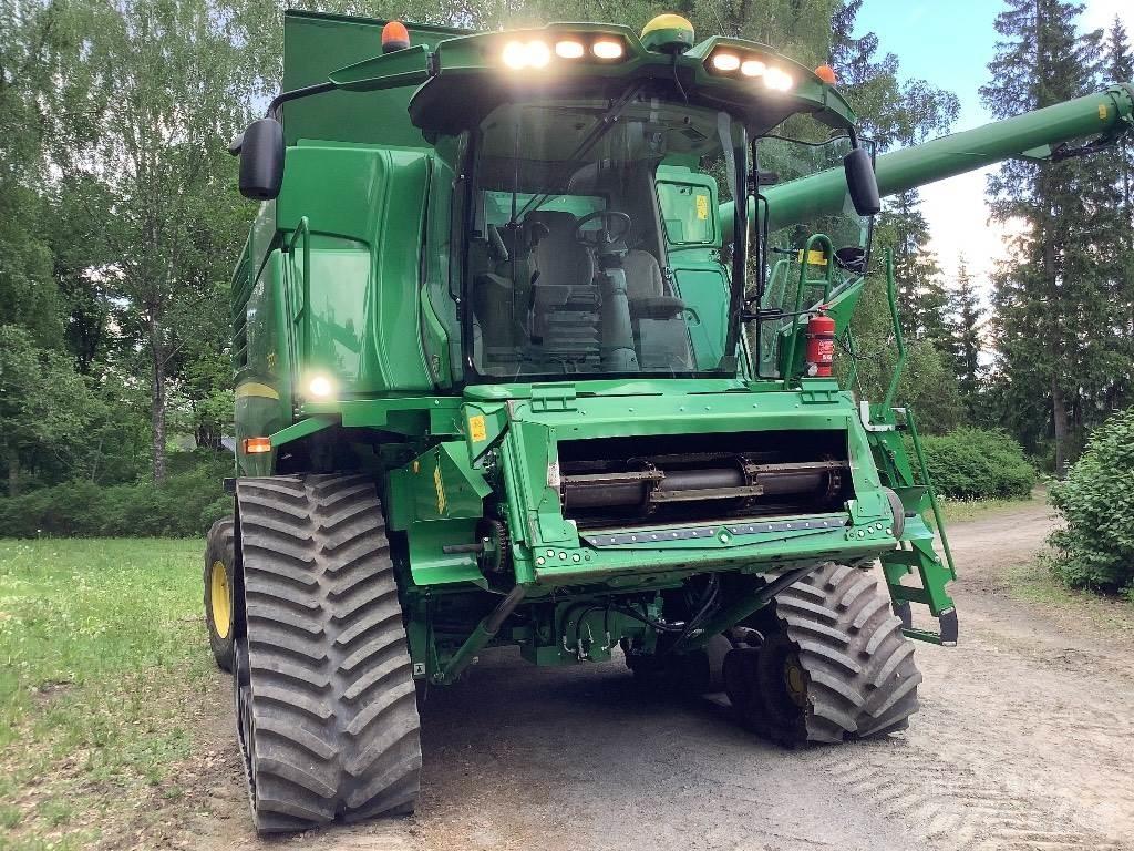 John Deere T 670 聯合收穫機