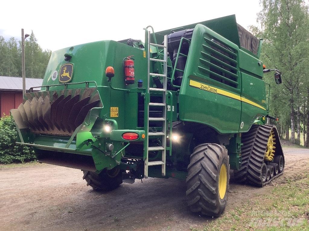 John Deere T 670 聯合收穫機