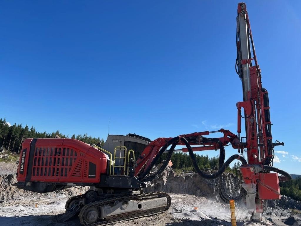 Sandvik DX 800i 鑽孔機