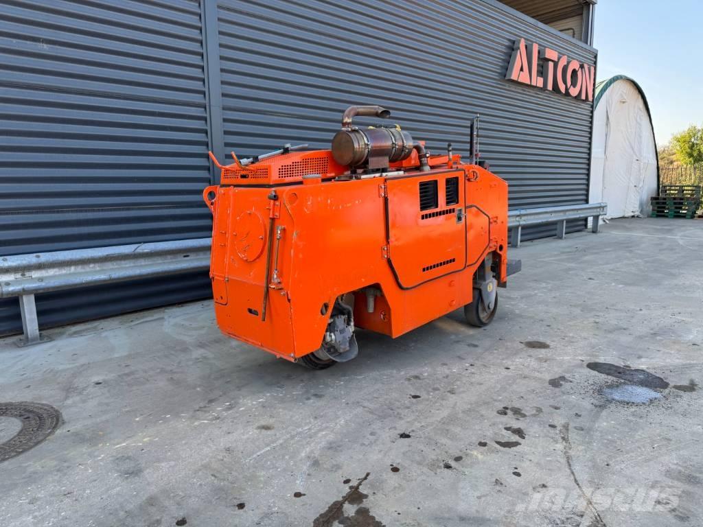 Wirtgen W 350 瀝青冷銑刨機/銑床