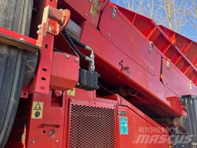 Terex Finlay 883+ 篩分機