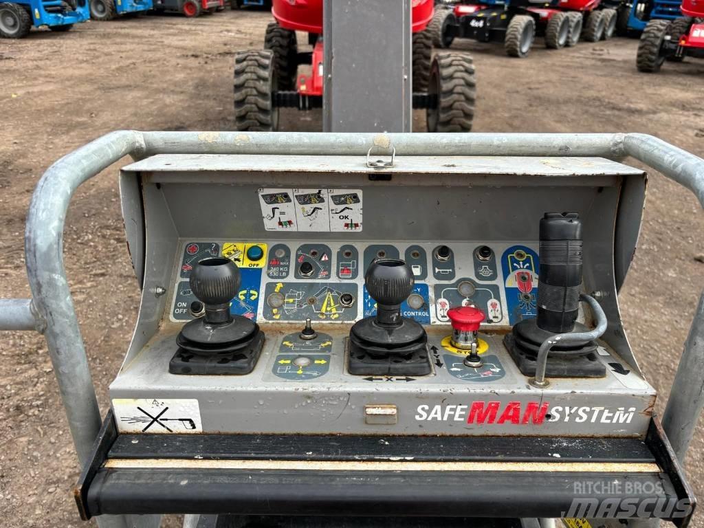 Manitou 220 TJ 伸縮臂高空作業車