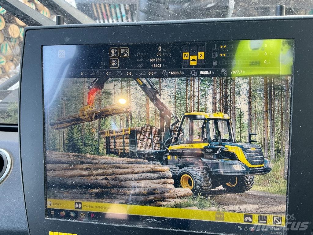 Ponsse WISENT 8W 集運機