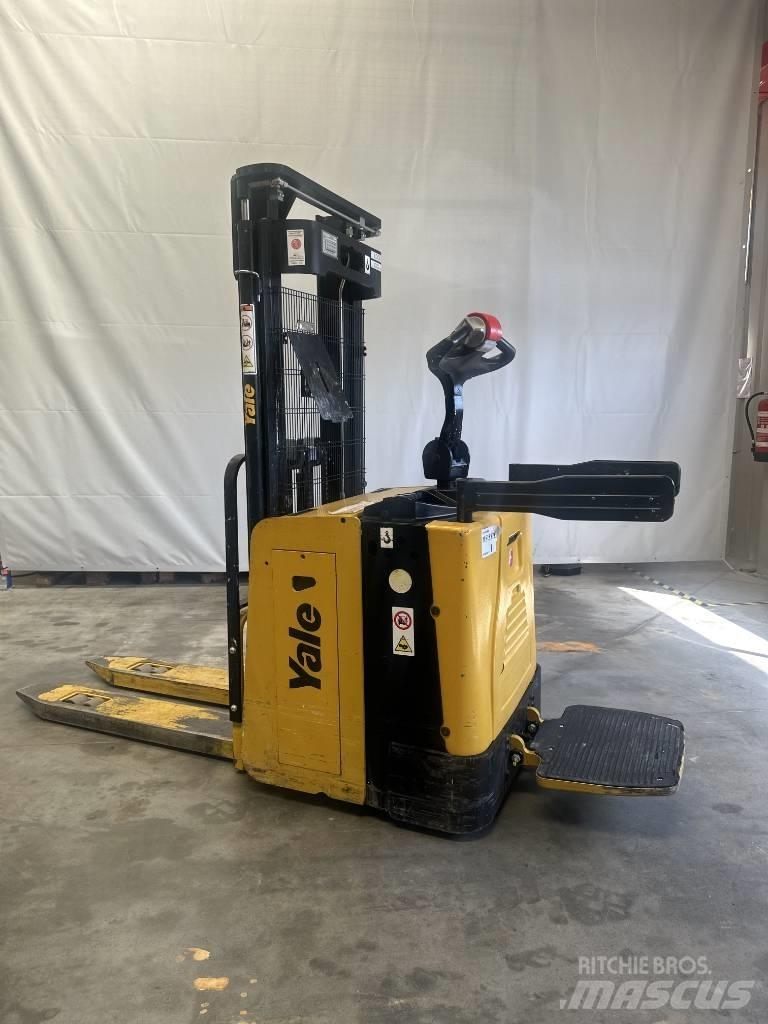 Yale ms15x 行走控制式堆積機