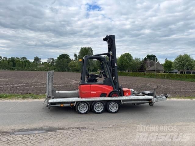 Linde E 15 電動堆高機