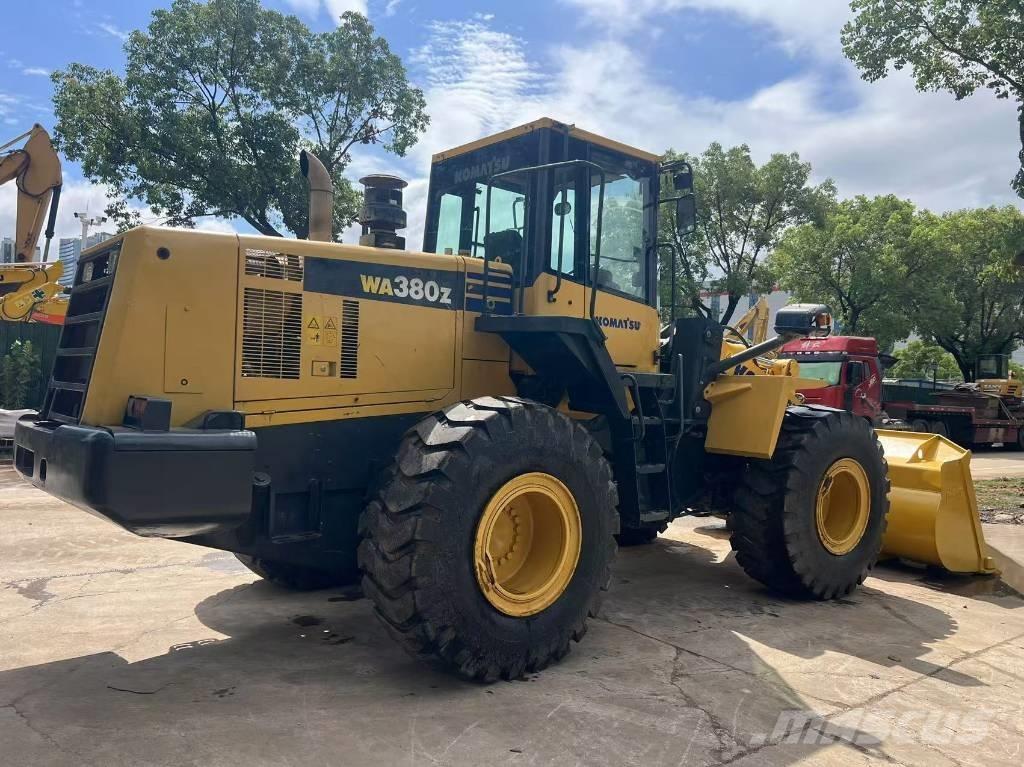 Komatsu WA 380-6 輪胎式裝載機