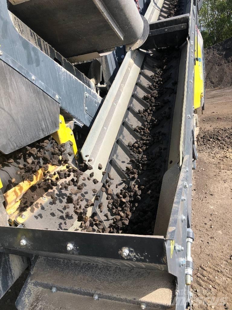 Keestrack R3h 移動式壓碎機
