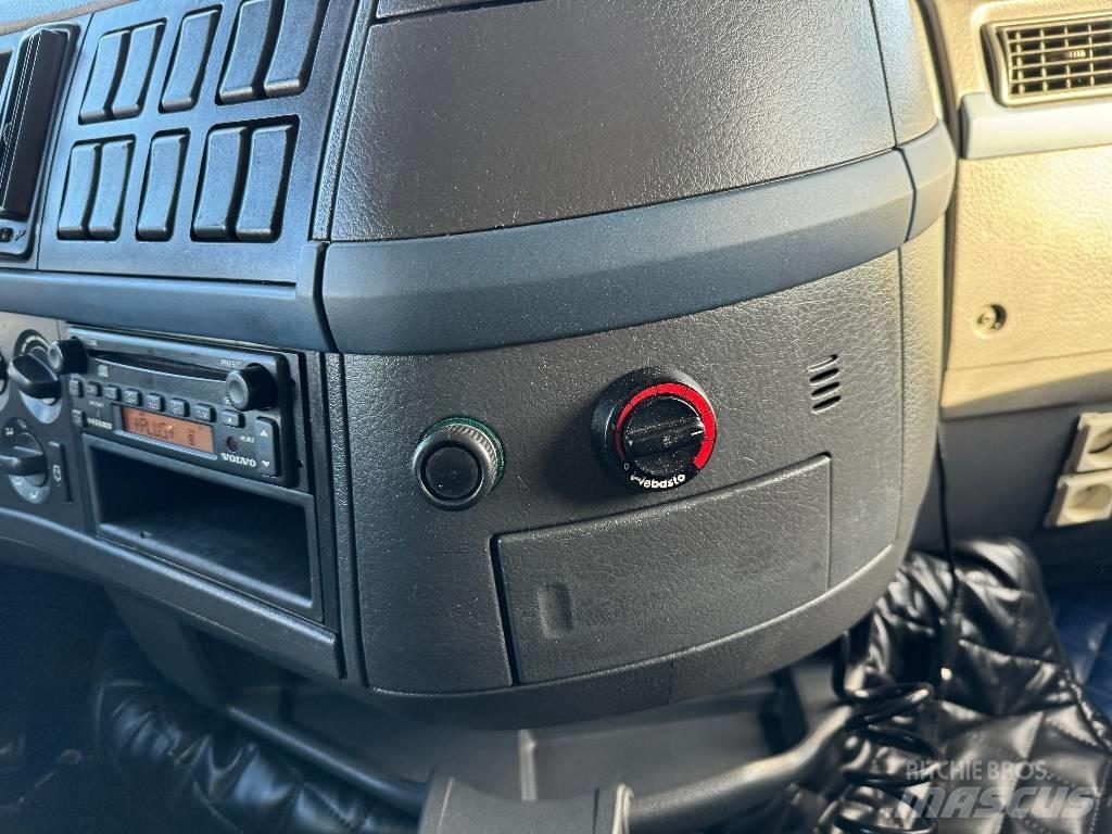 Volvo F 12 曳引機組件