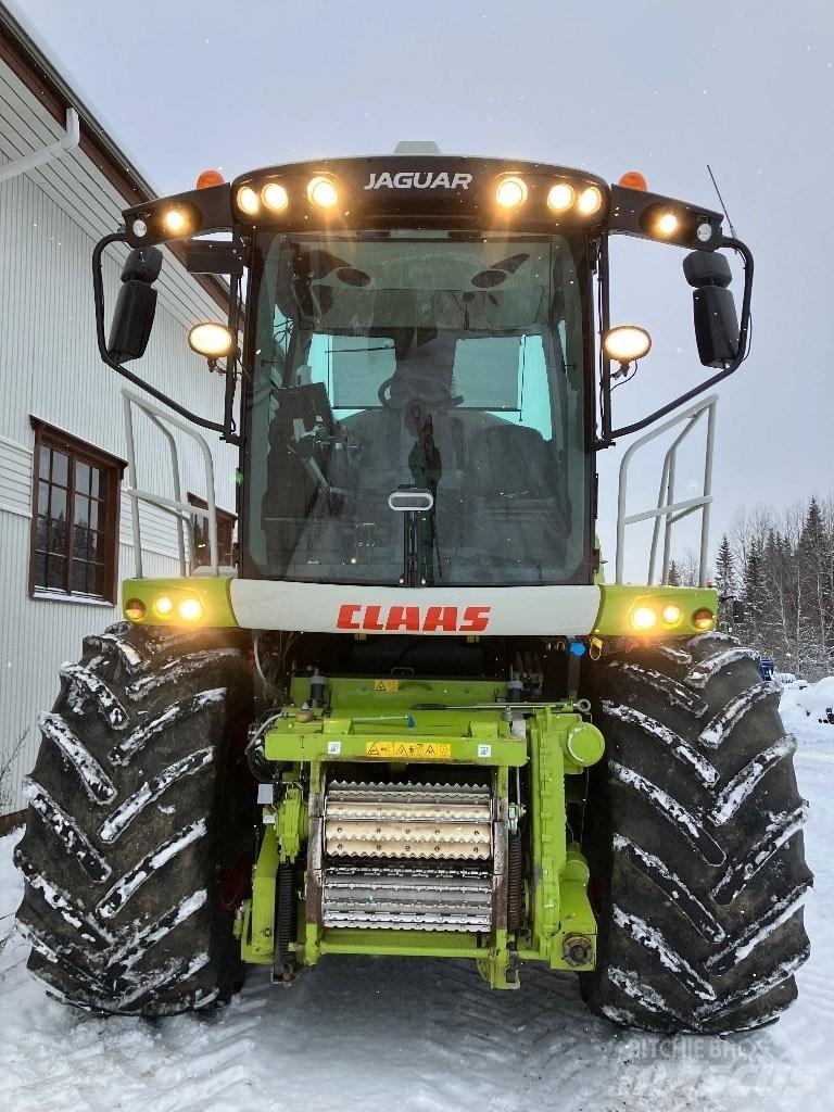 CLAAS Jaguar 950 自走式飼料採集機