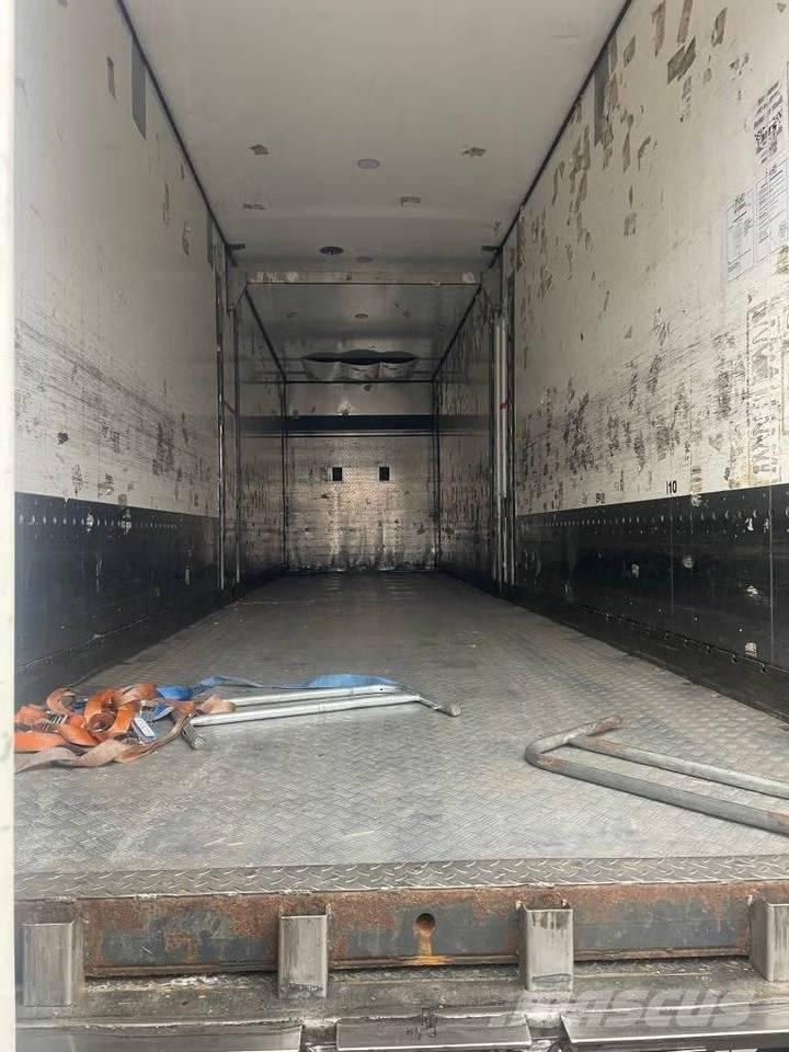 VAK V 4-40 溫控拖車