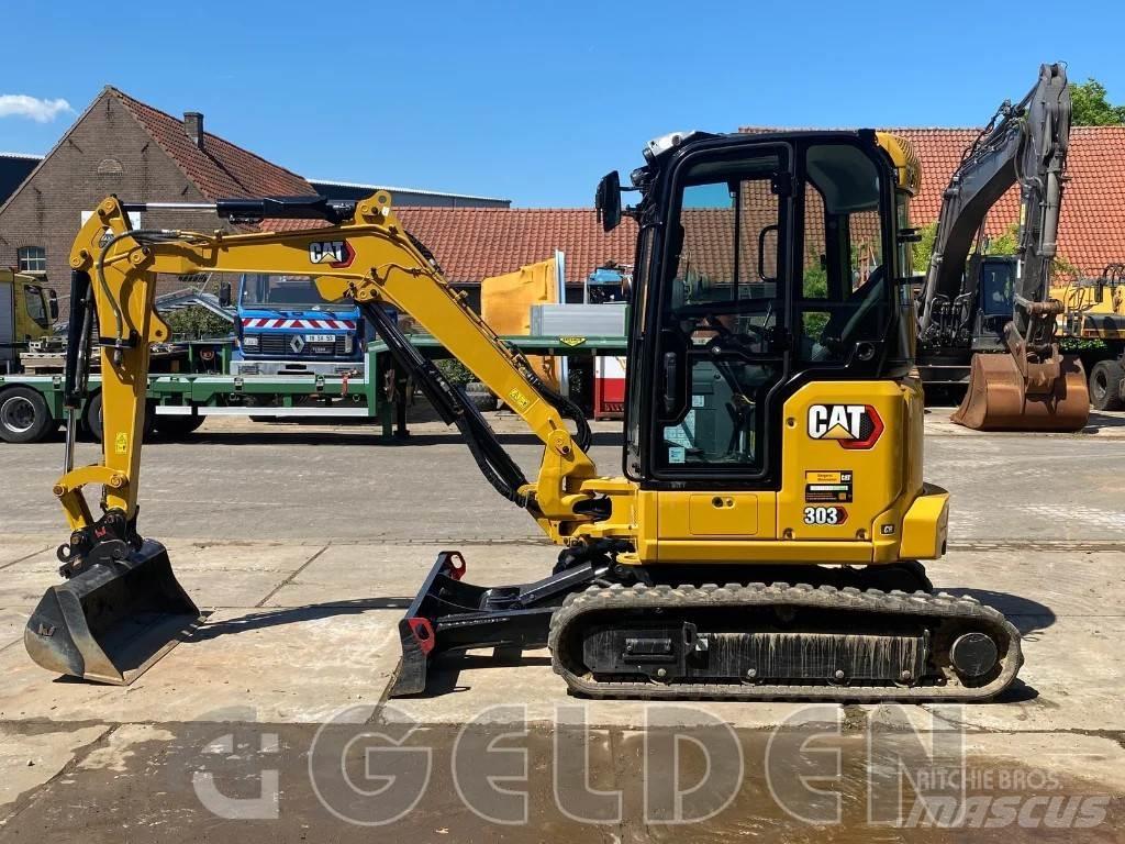 CAT 303 - 3 Buckets 小型挖土機/掘鑿機<7t(小型挖掘機)