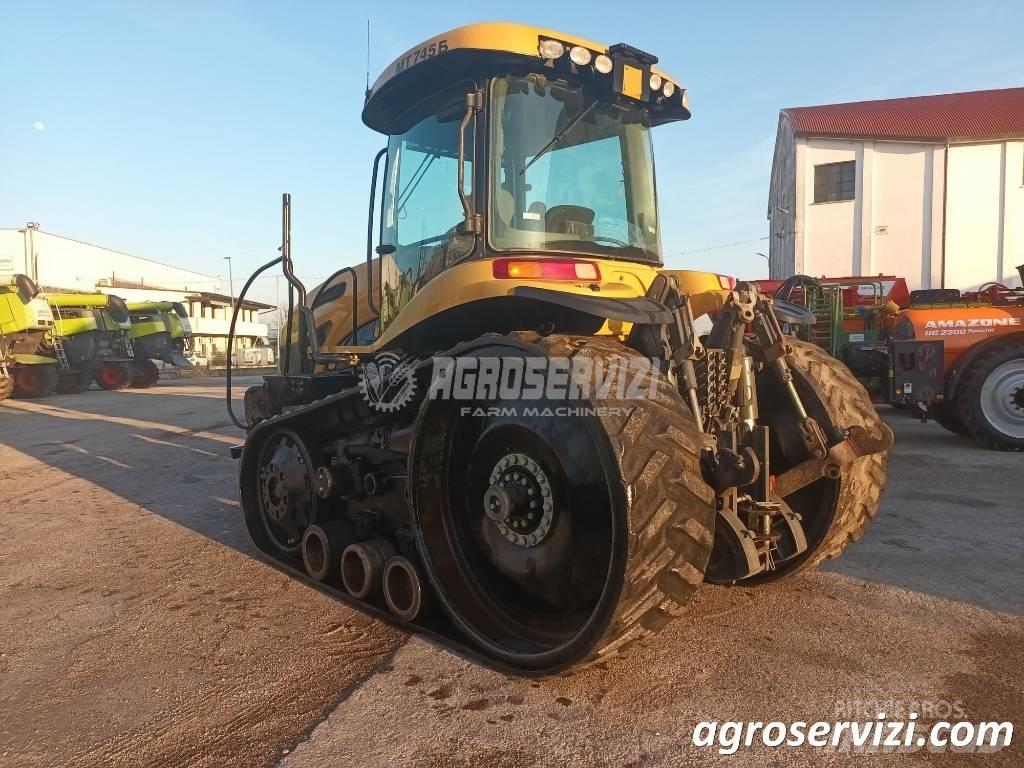 Challenger 745 B 曳引機