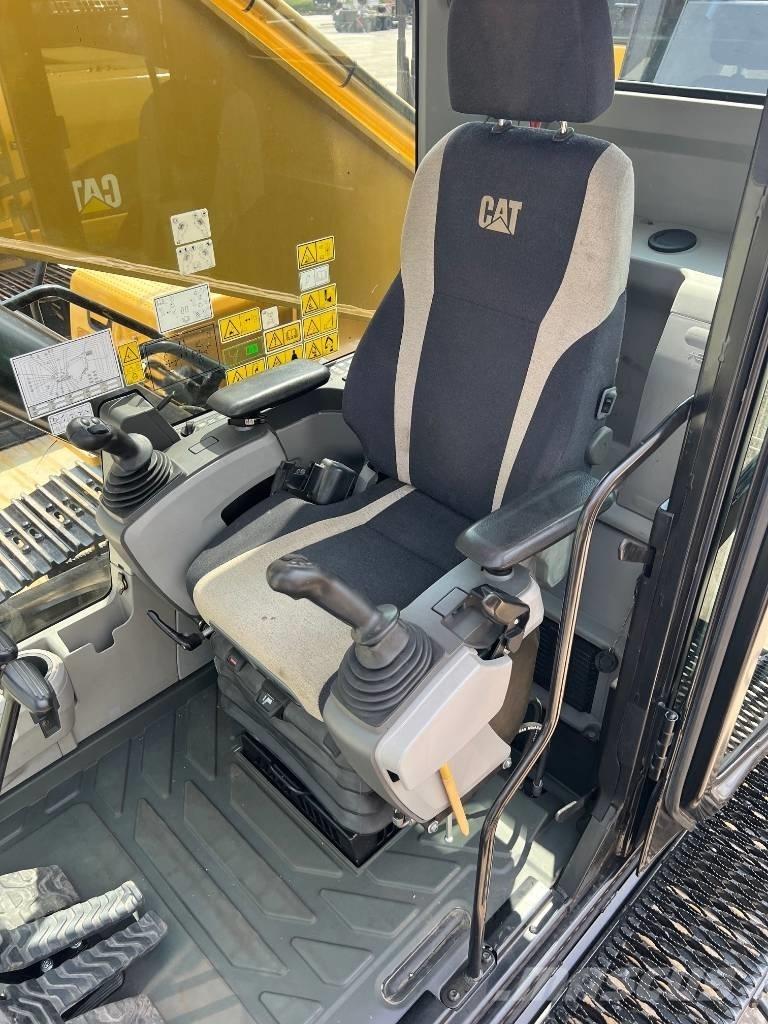 CAT MH336F 廢棄物/工業用操作車