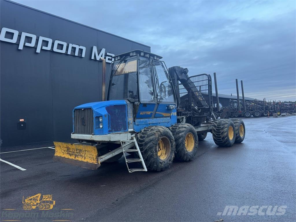 Rottne F15 集運機