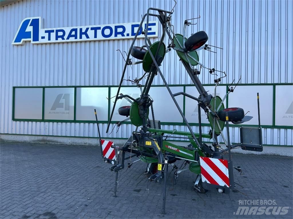 Fendt Lotus 770 耙與翻草機