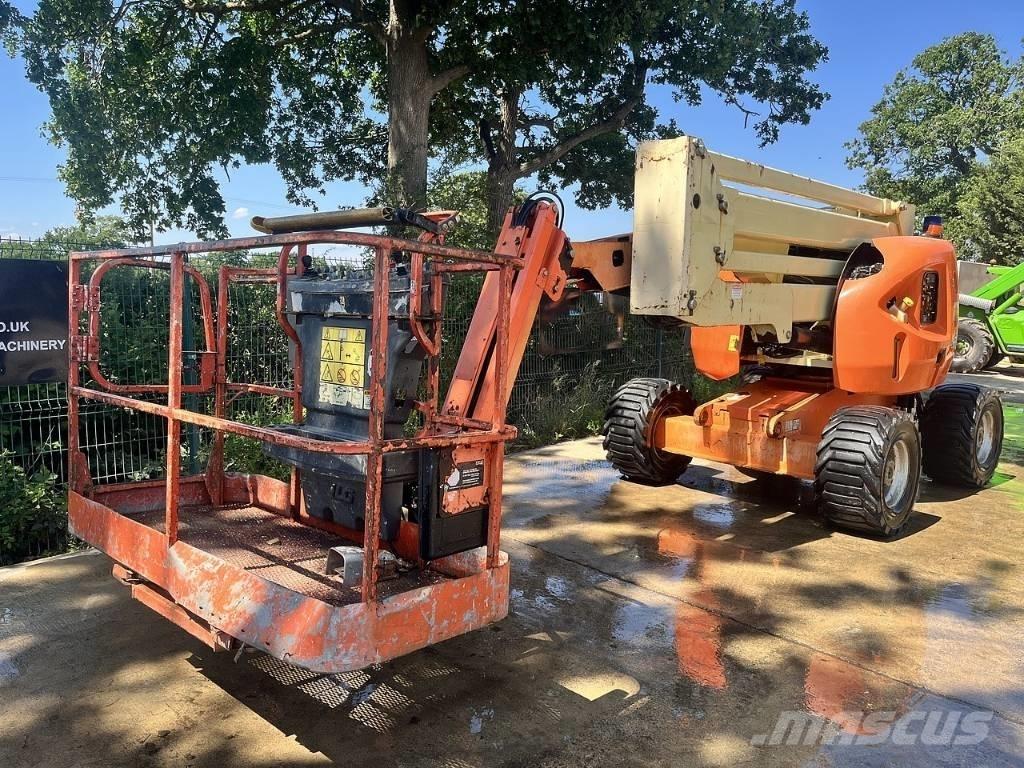 JLG 450 AJ II 曲臂高空作業車