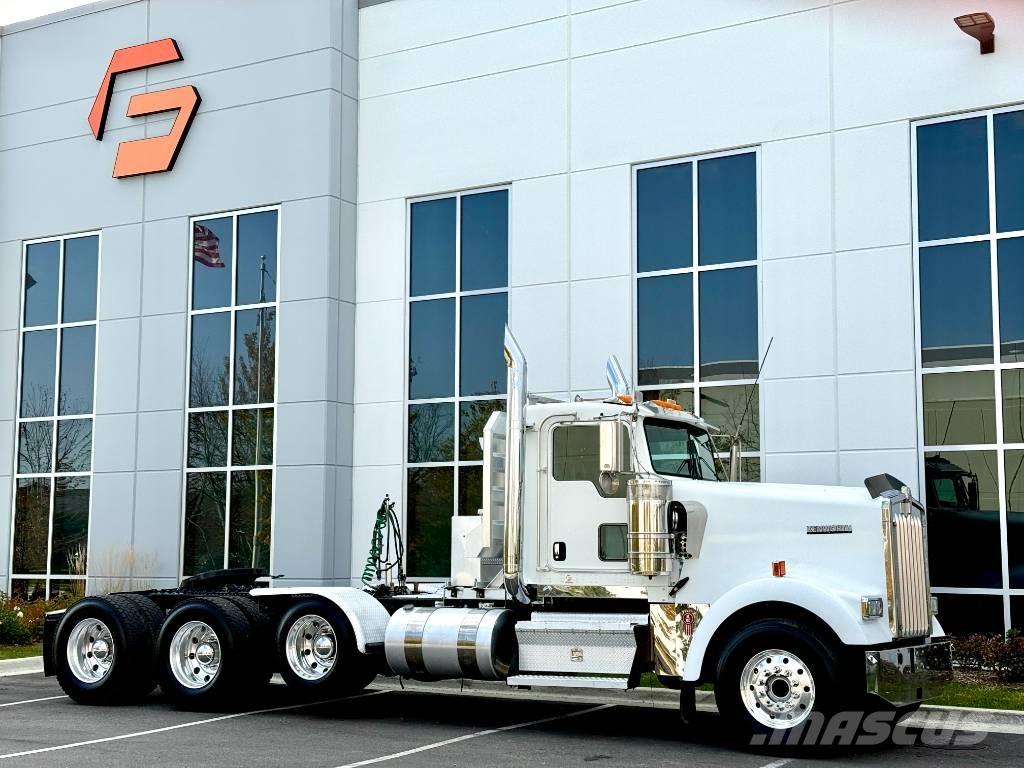 Kenworth W 900 曳引機組件