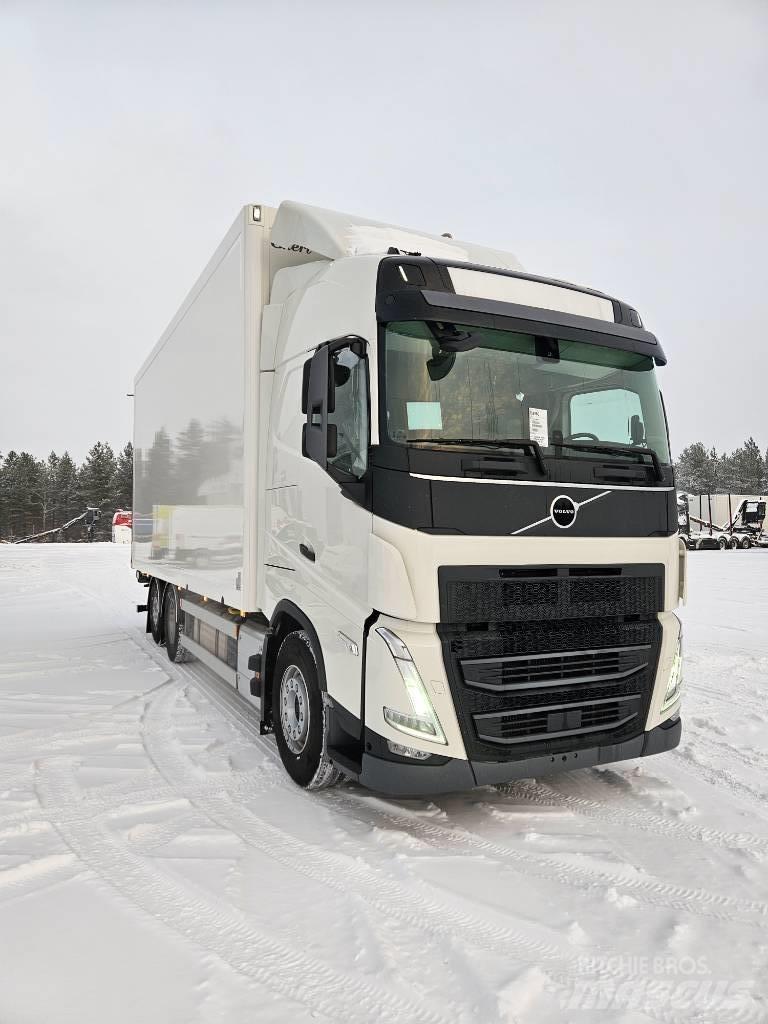 Volvo FH460 貨箱式卡車