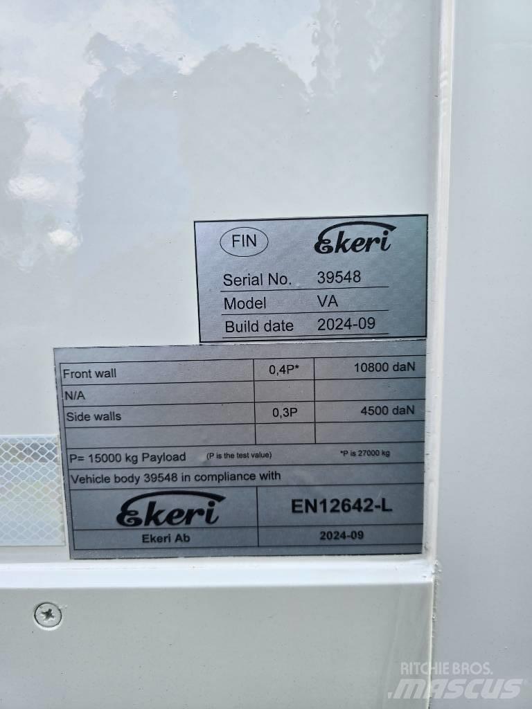 Volvo FH460 貨箱式卡車
