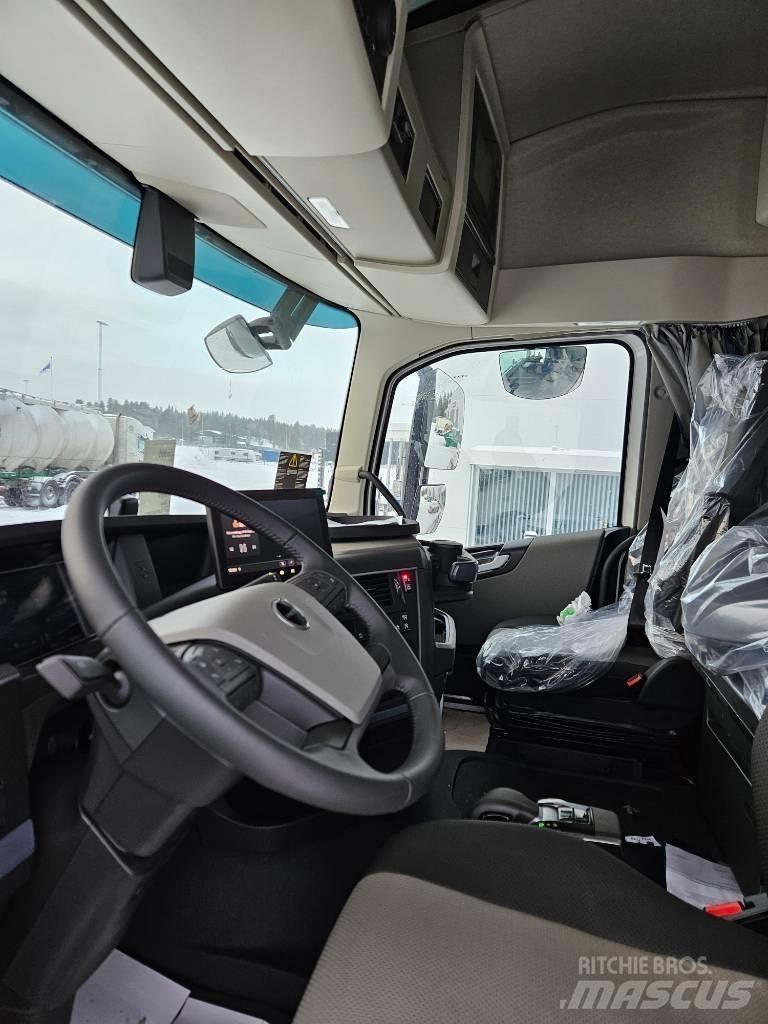 Volvo FH460 貨箱式卡車