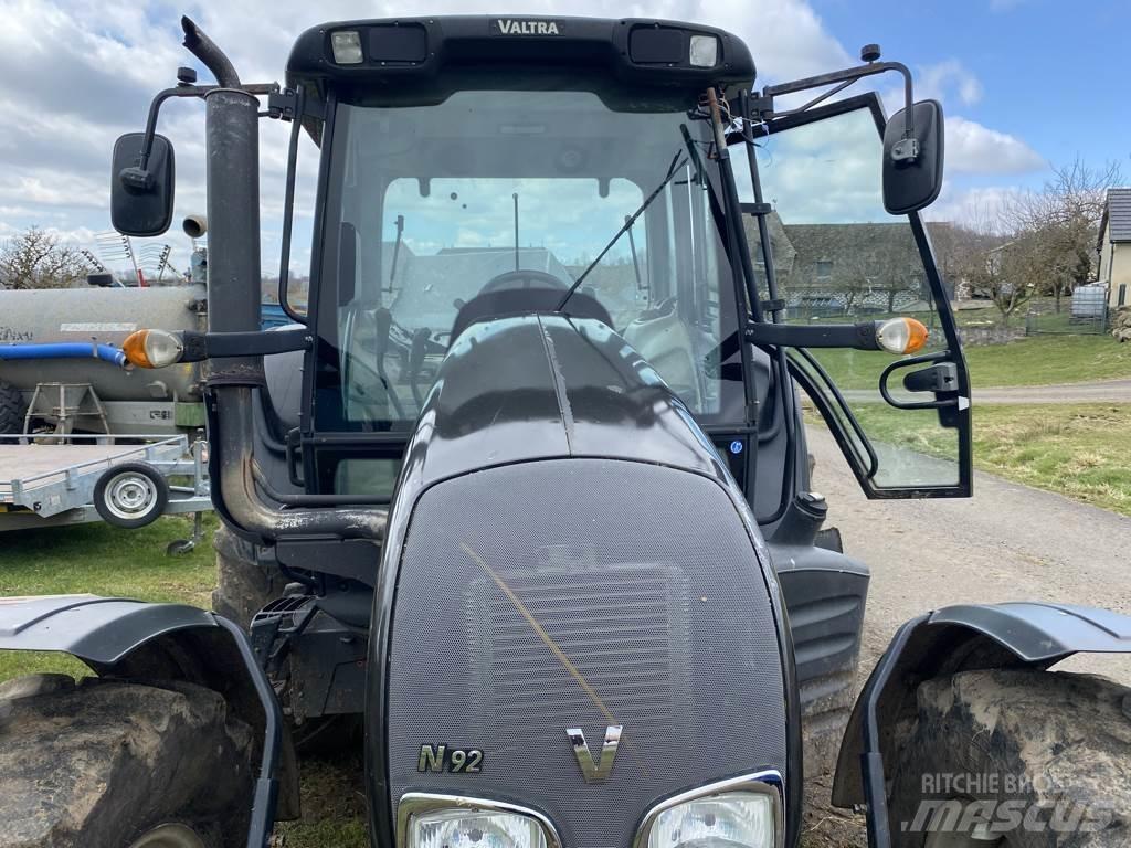 Valtra N92 HITECH 曳引機