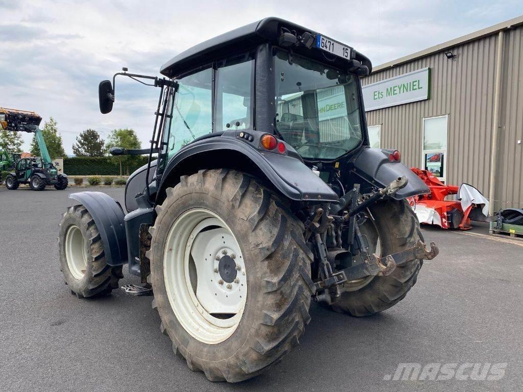 Valtra N92 HITECH 曳引機