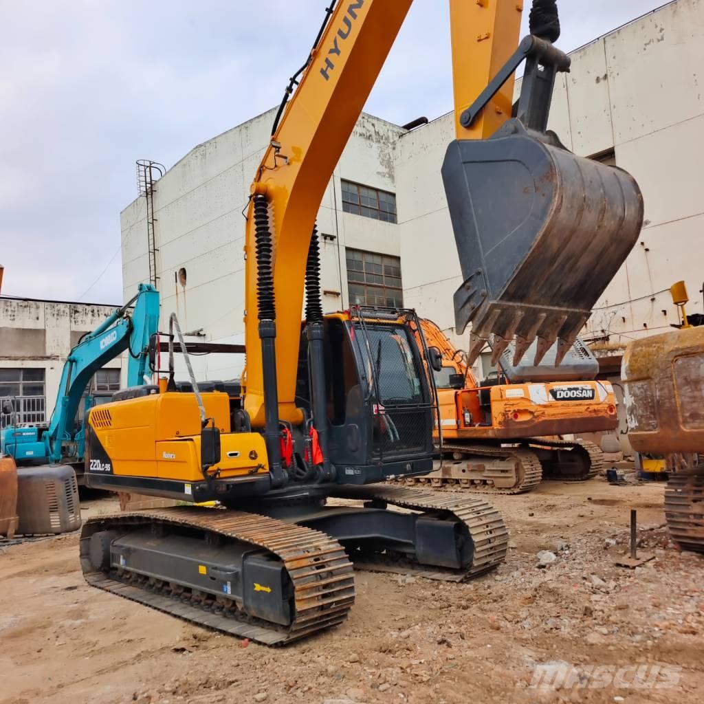 Hyundai 220LC-9T 履帶式 挖土機/掘鑿機/挖掘機