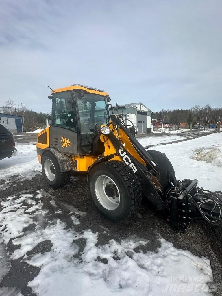 JCB 406 輪胎式裝載機