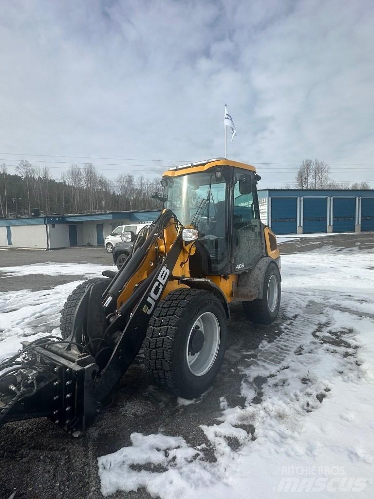 JCB 406 輪胎式裝載機