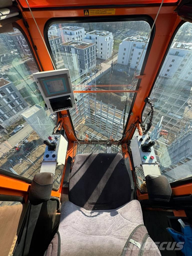 Spierings sk2400R 履帶式起重機