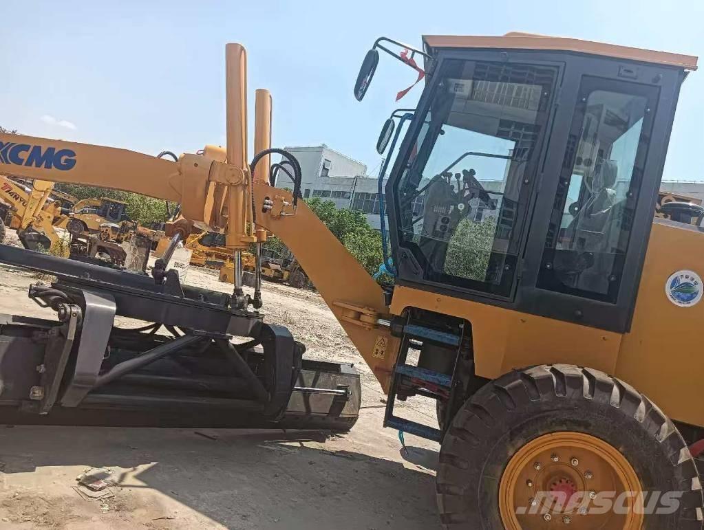 XCMG GR 1803 平土機