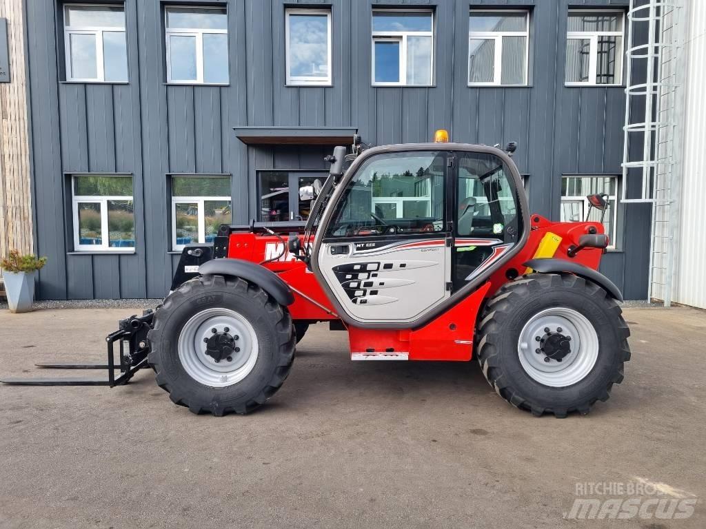 Manitou MT 932 伸縮臂操作車