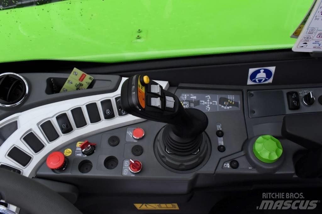 Merlo P72.10 PLUS 伸縮臂操作車