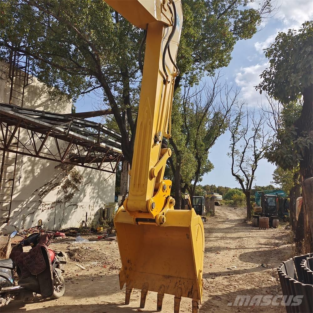 Komatsu PC 240 履帶式 挖土機/掘鑿機/挖掘機