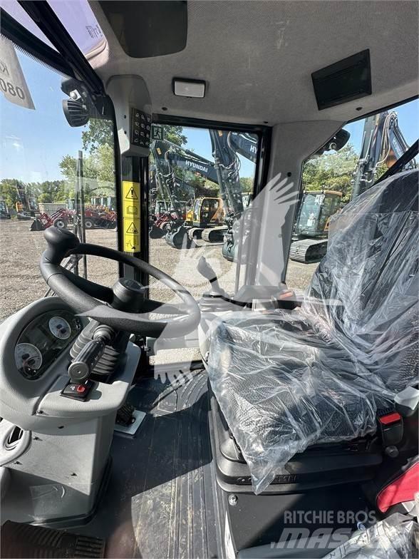 Yanmar V8 輪胎式裝載機