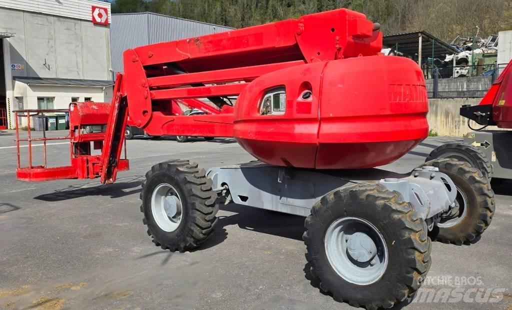 Manitou 160 ATJ 曲臂高空作業車