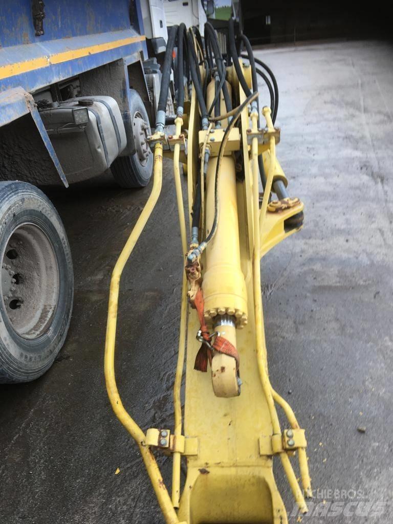 Komatsu PC130-8 油壓