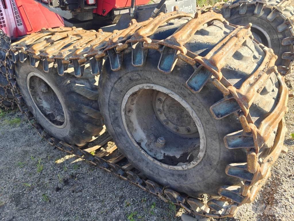 Valmet 911.4 收穫機