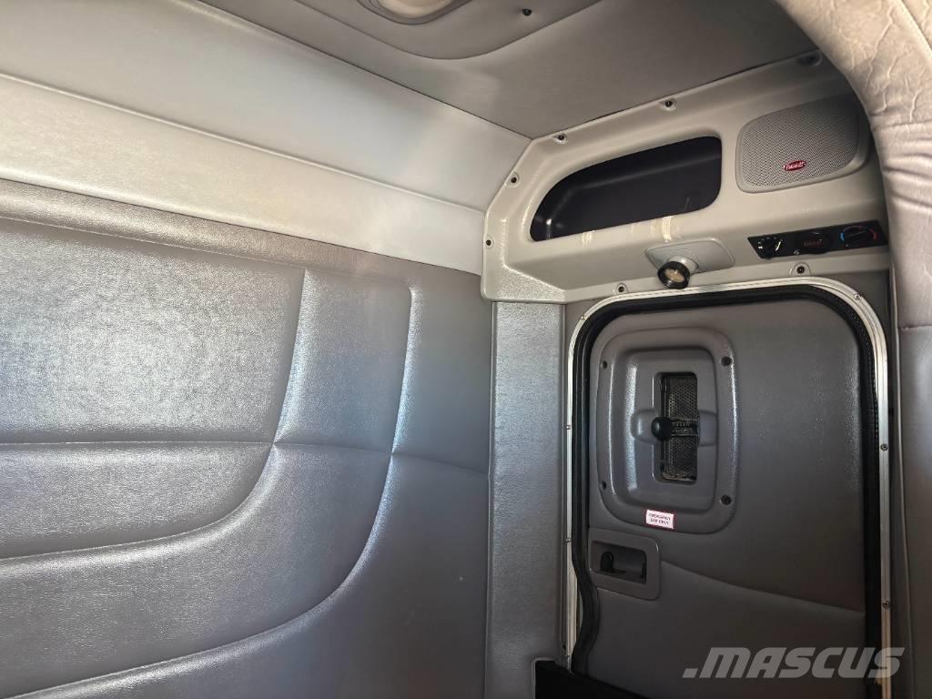 Peterbilt 389 曳引機組件