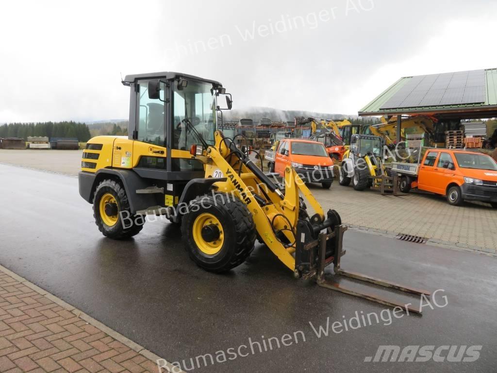 Yanmar V 80 輪胎式裝載機