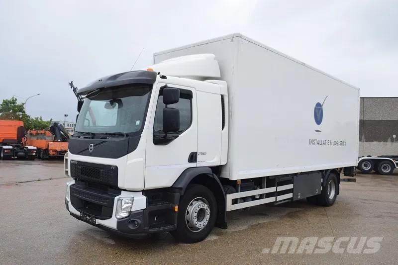 Volvo FE 250 貨箱式卡車