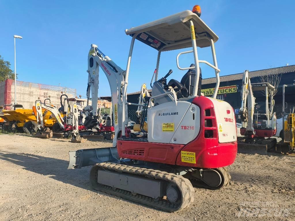 Takeuchi TB 216 小型挖土機/掘鑿機<7t(小型挖掘機)