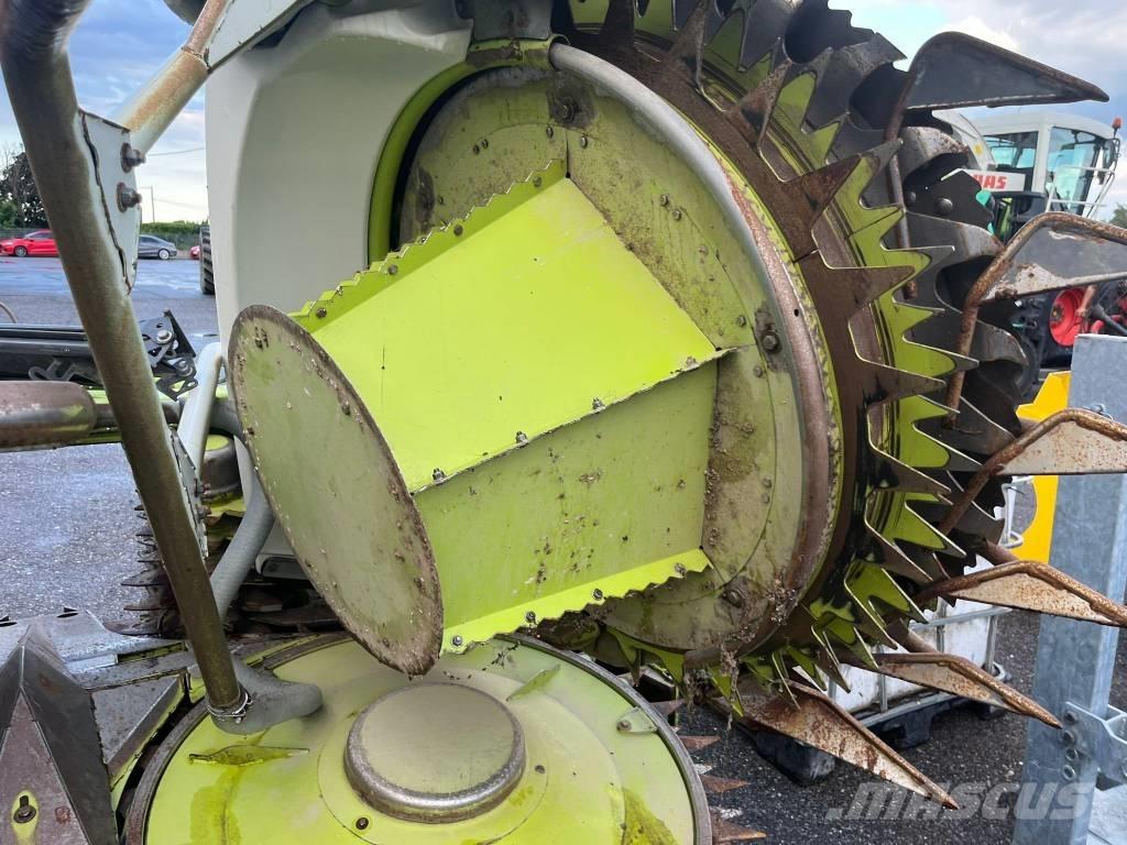 CLAAS Orbis 600 自走式飼料採集機